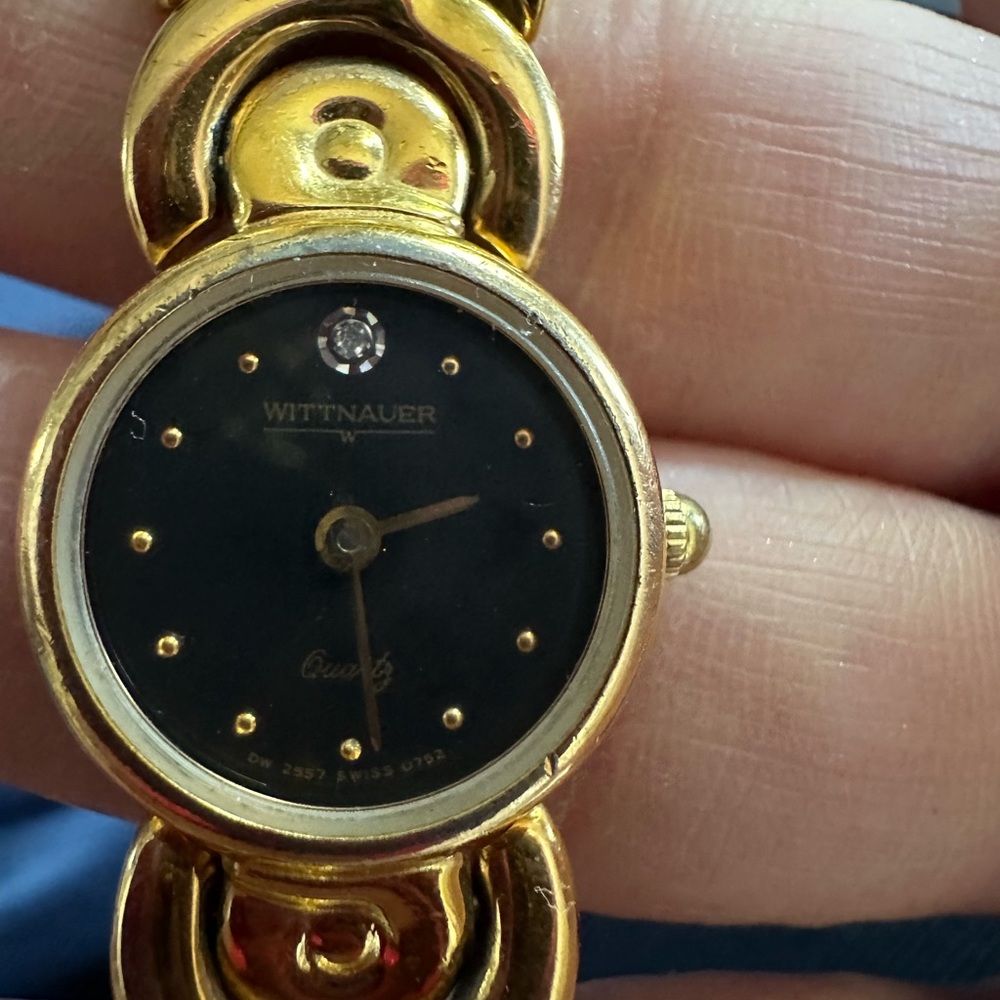 Wittnauer Luxury Swiss quartz watch bracelet gold vintage classy classic